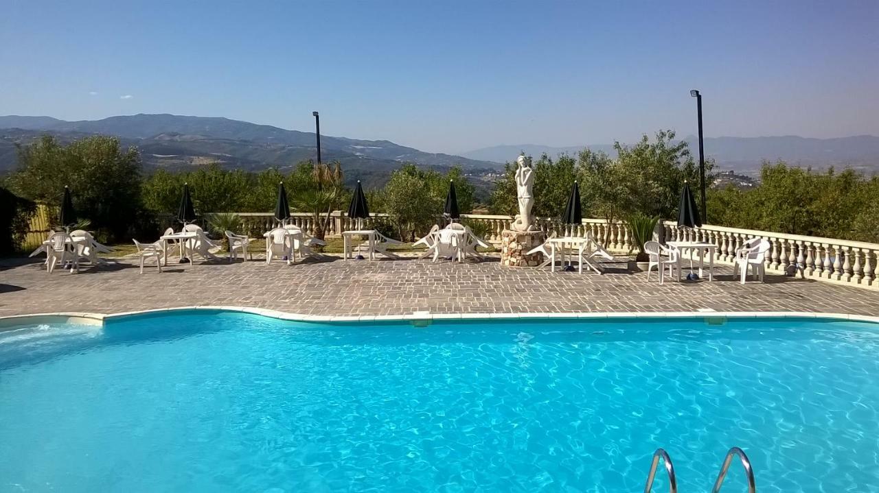 Agriturismo Vemi Santa Sofia d'Epiro Exterior foto