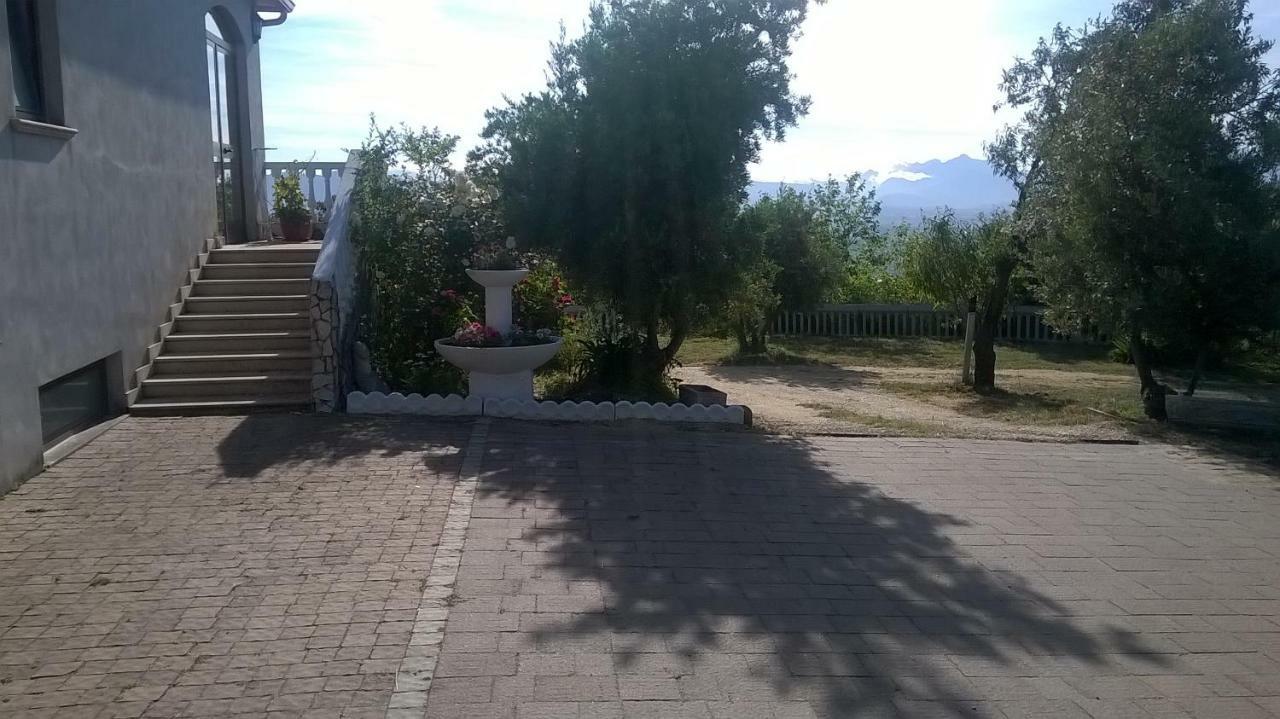 Agriturismo Vemi Santa Sofia d'Epiro Exterior foto