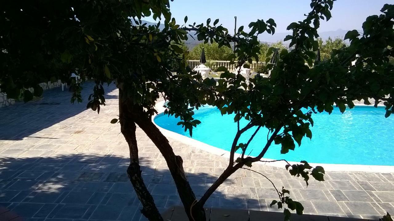 Agriturismo Vemi Santa Sofia d'Epiro Exterior foto